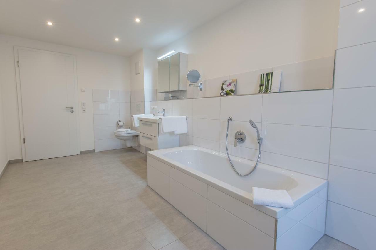Apartment Vis-ahr-vis